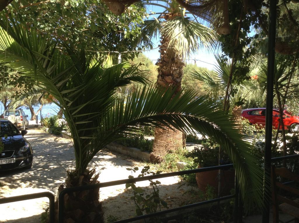 Rooms To Let To Kyma Skala Sikamineas Skala Sykamineas Exterior foto