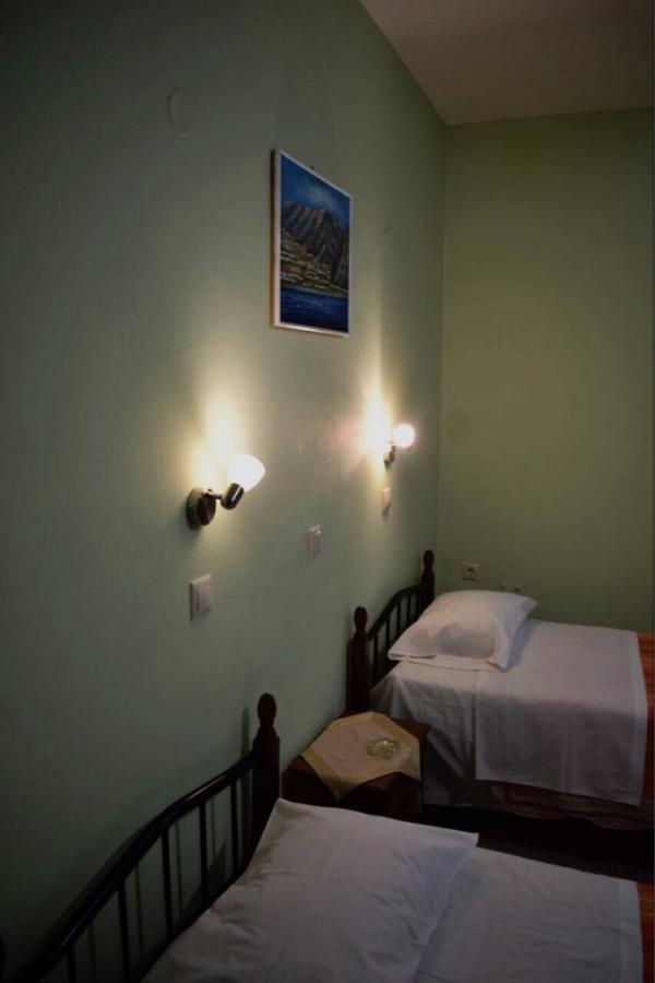 Rooms To Let To Kyma Skala Sikamineas Skala Sykamineas Exterior foto